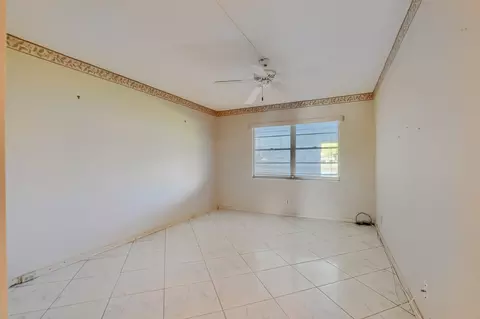 1076 Cornwall D, Boca Raton, FL 33434 photo 12