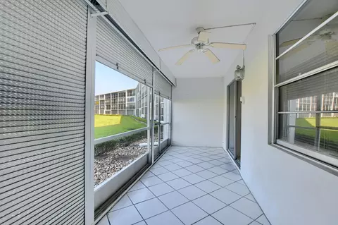1076 Cornwall D, Boca Raton, FL 33434 photo 1