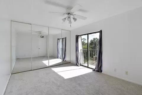 6112 SE Riverboat Dr SE #908, Stuart, FL 34997 photo 8