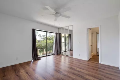 6112 SE Riverboat Dr SE #908, Stuart, FL 34997 photo 10