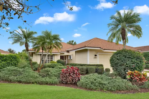 7072 SE Winged Foot Dr, Stuart, FL 34997 photo 1