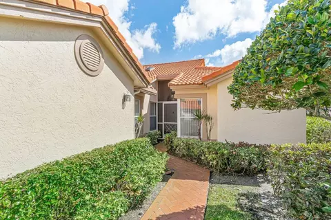 7320 Summer Tree Dr, Boynton Beach, FL 33437 photo 4