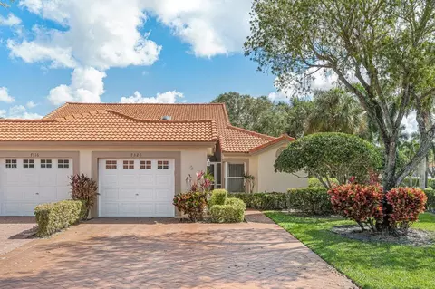 7320 Summer Tree Dr, Boynton Beach, FL 33437 photo 1