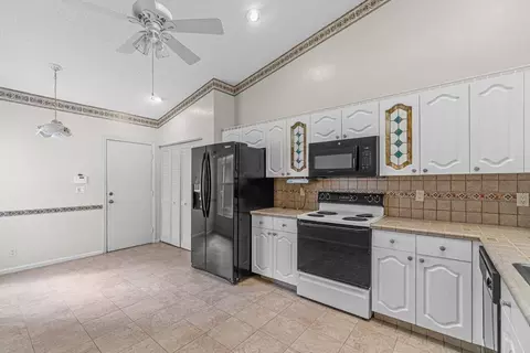 7320 Summer Tree Dr, Boynton Beach, FL 33437 photo 9
