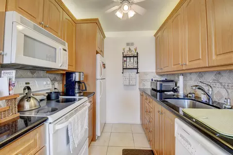 3044 Exeter #C, Boca Raton, FL 33434 photo 11