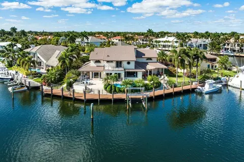 2372 NE 28th Ct, Lighthouse Point, FL 33064 photo 2