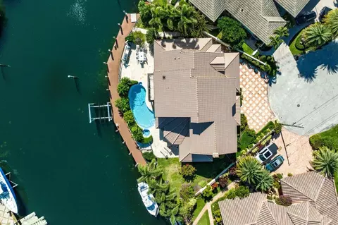 2372 NE 28th Ct, Lighthouse Point, FL 33064 photo 18