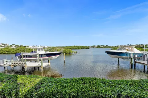 300 Eagle Dr, Jupiter, FL 33477 photo 3