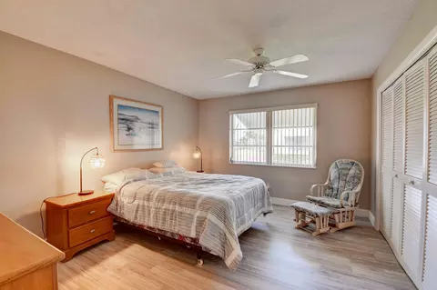 200 High Point Ct E #D, Delray Beach, FL 33445 photo 16