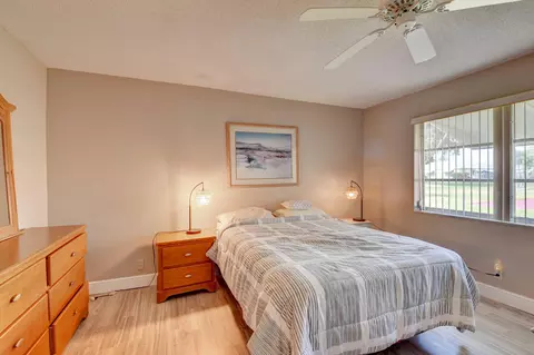 200 High Point Ct E #D, Delray Beach, FL 33445 photo 17