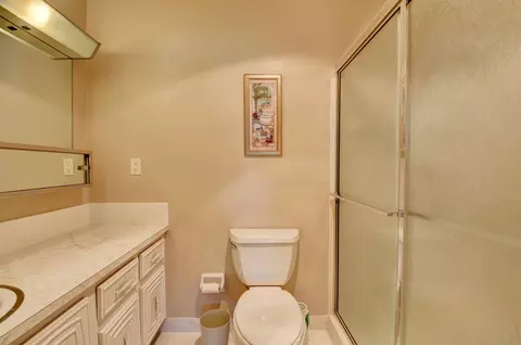 200 High Point Ct E #D, Delray Beach, FL 33445 photo 19