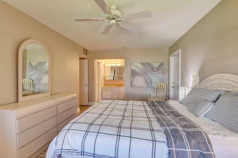 200 High Point Ct E #D, Delray Beach, FL 33445 photo 24