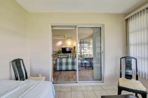 200 High Point Ct E #D, Delray Beach, FL 33445 photo 11