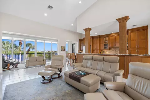 232 Eagle Dr, Jupiter, FL 33477 photo 15
