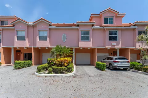 2018 Alta Meadows Ln #404, Delray Beach, FL 33444