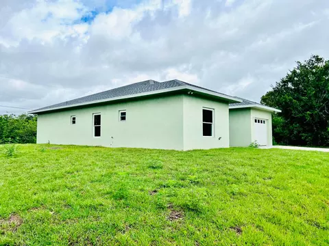 3817 NW 37th Ave, Okeechobee, FL 34972 photo 3
