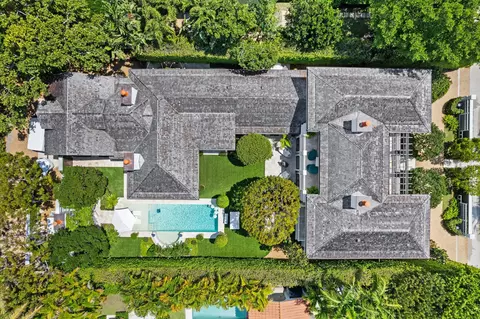167 Dunbar Rd, Palm Beach, FL 33480