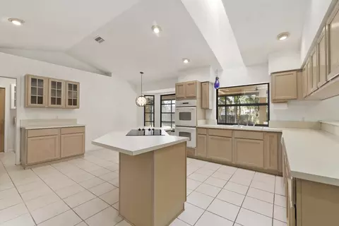 5374 SE Inlet Pl, Stuart, FL 34997 photo 9