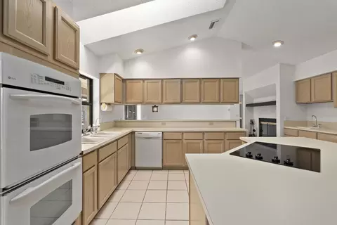 5374 SE Inlet Pl, Stuart, FL 34997 photo 11