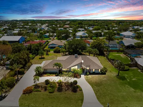5374 SE Inlet Pl, Stuart, FL 34997 photo 5