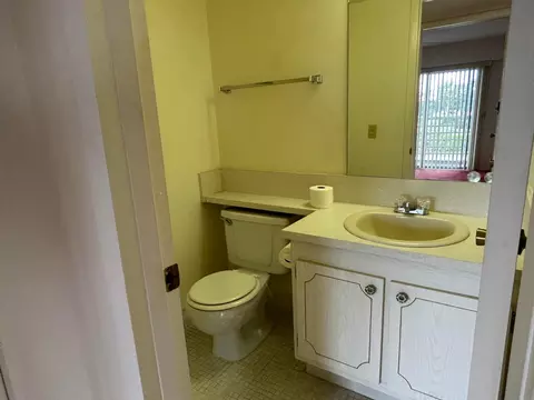 206 Suffolk E #206 E, Boca Raton, FL 33434 photo 10