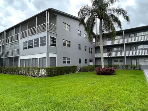 206 Suffolk E #206 E, Boca Raton, FL 33434 photo 2