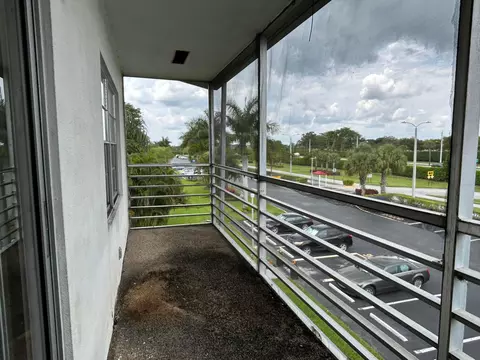 206 Suffolk E #206 E, Boca Raton, FL 33434 photo 3