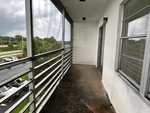 206 Suffolk E #206 E, Boca Raton, FL 33434 photo 4