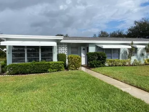 277 High Point Ct W #B, Delray Beach, FL 33445