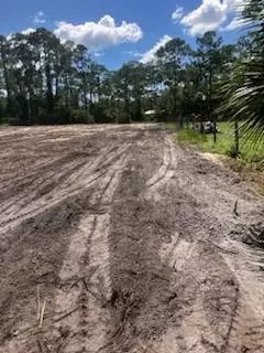 2309 Johns Ave, Alva, FL 33920
