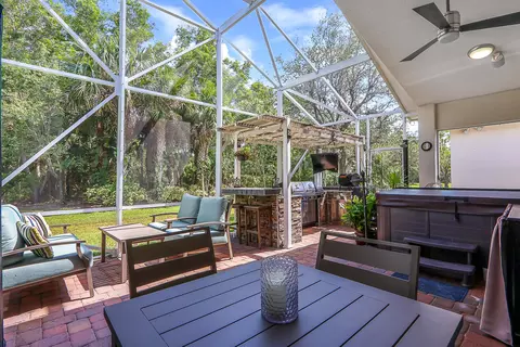 1268 SE Fleming Way, Stuart, FL 34997 photo 2