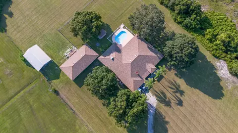 477 SW 72nd Ter, Okeechobee, FL 34974 photo 2