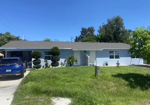 2923 SE Camino Ave, Stuart, FL 34997 photo 2