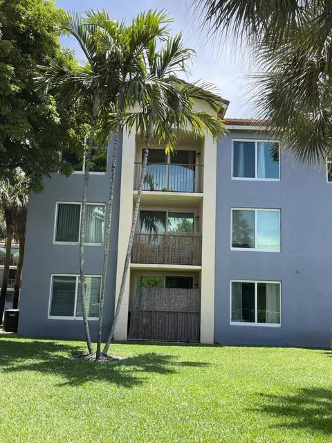 1101 Villa Cir #1101, Boynton Beach, FL 33435
