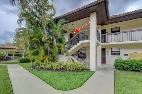 360 SW South River Dr #207, Stuart, FL 34997
