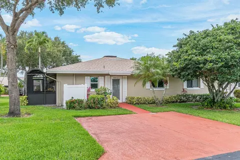 8812 Tyrone Ter, Boca Raton, FL 33496 photo 3
