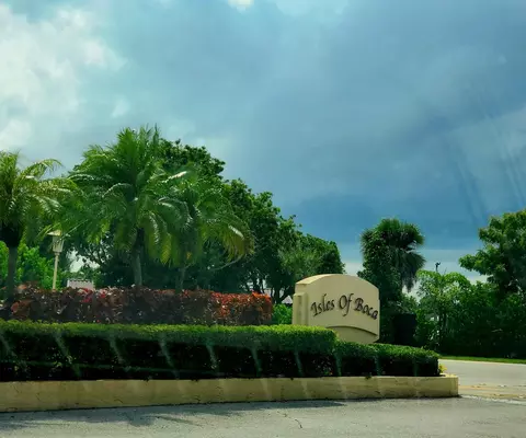 23032 Island View Dr #F, Boca Raton, FL 33433
