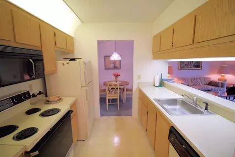 13771 Oneida Dr #C2, Delray Beach, FL 33446 photo 5