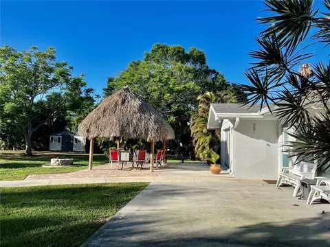 1002 SE 8th Ave, Okeechobee, FL 34974 photo 2