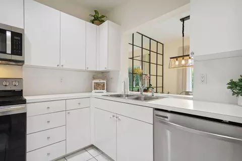 5408 Point Villa Dr #E, Lighthouse Point, FL 33064 photo 9