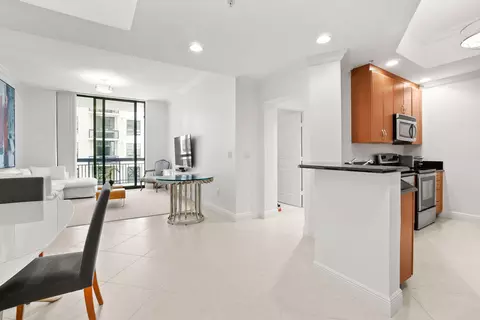 701 S Olive Ave #1206, West Palm Beach, FL 33401