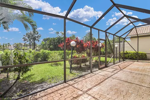17536 Via Capri, Boca Raton, FL 33496 photo 12