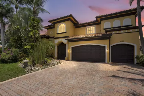 6075 Via Crystalle, Delray Beach, FL 33484