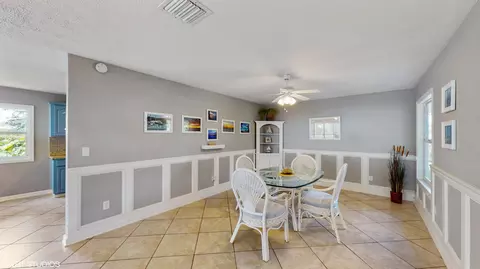 3854 SE Fairway E, Stuart, FL 34997 photo 7
