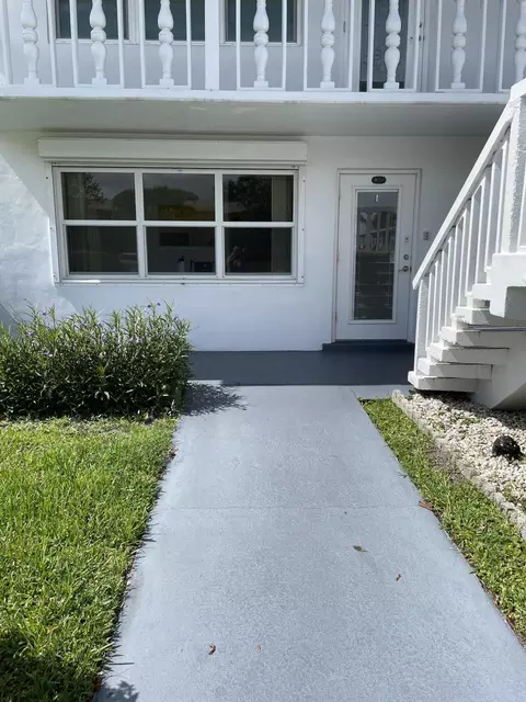43 Northampton C, West Palm Beach, FL 33417