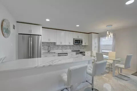 2062 Exeter D, Boca Raton, FL 33434 photo 8