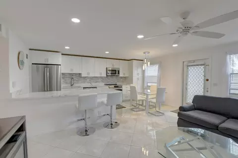 2062 Exeter D, Boca Raton, FL 33434 photo 7