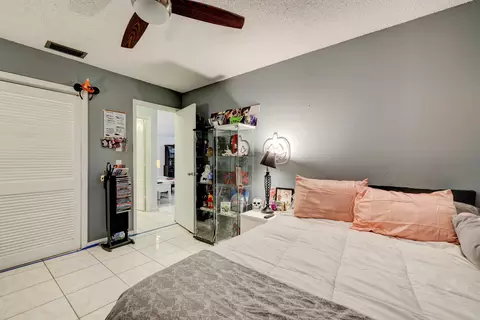 97 SE Superior Way, Stuart, FL 34997 photo 17