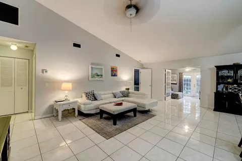 97 SE Superior Way, Stuart, FL 34997 photo 4