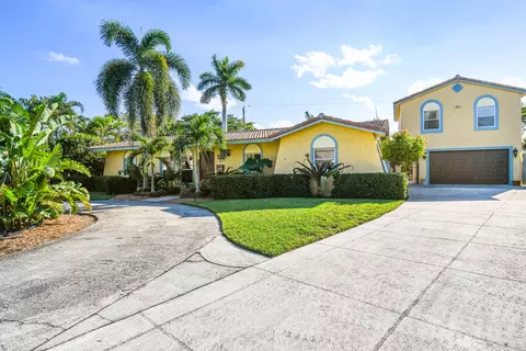 977 Laurel Rd, North Palm Beach, FL 33408
